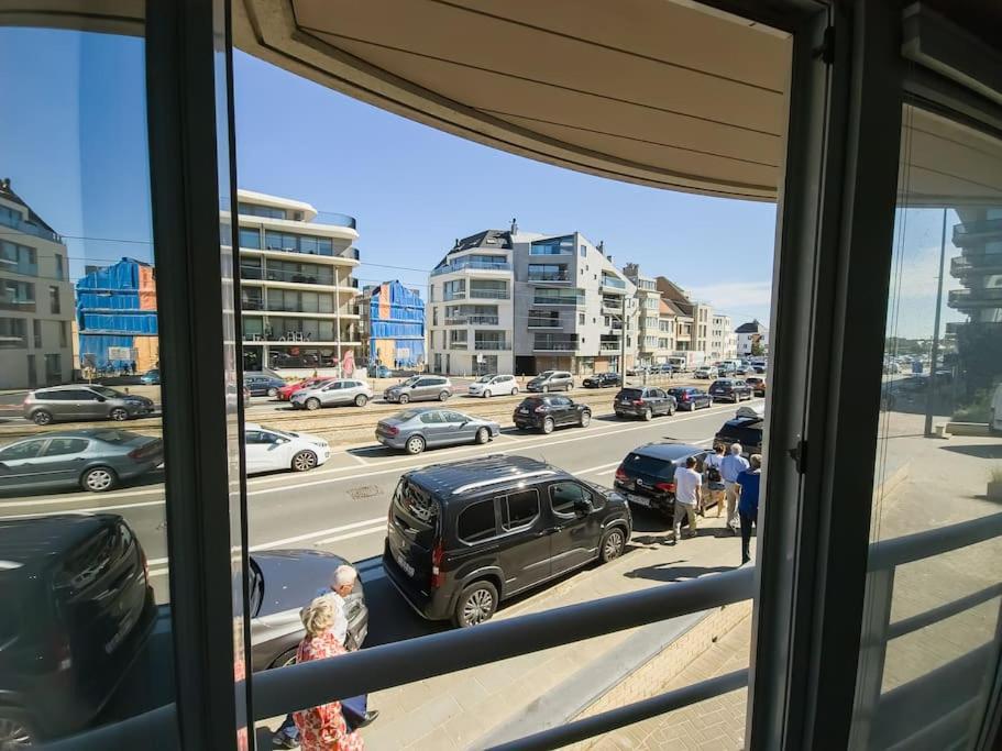 Cozy Studio With Pool Close To The Sea Ostende Exterior foto